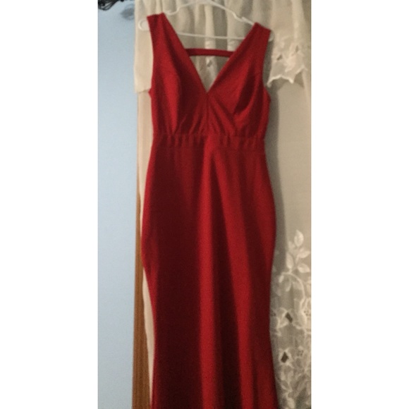 Red maxi dress - Picture 3 of 3